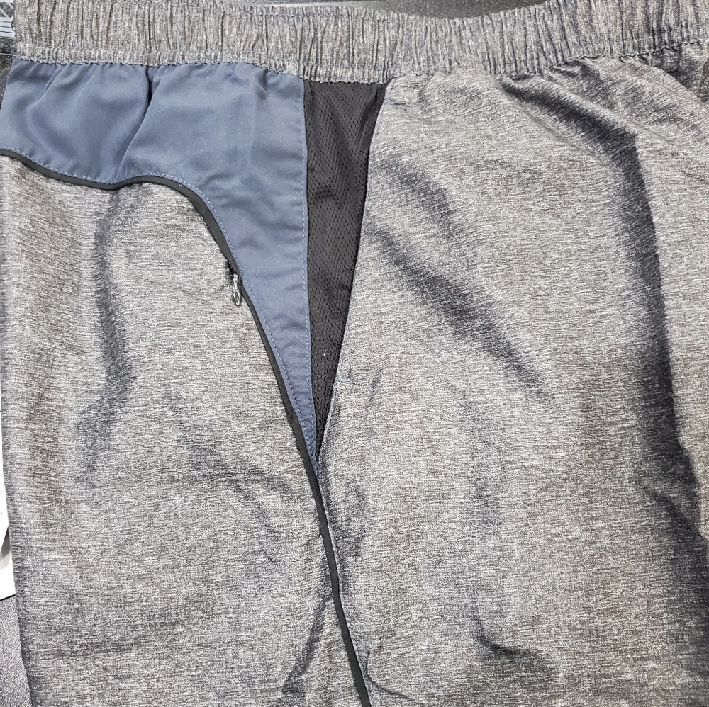 🆕️ Speedo Swim Trunks - Picture 7 of 9